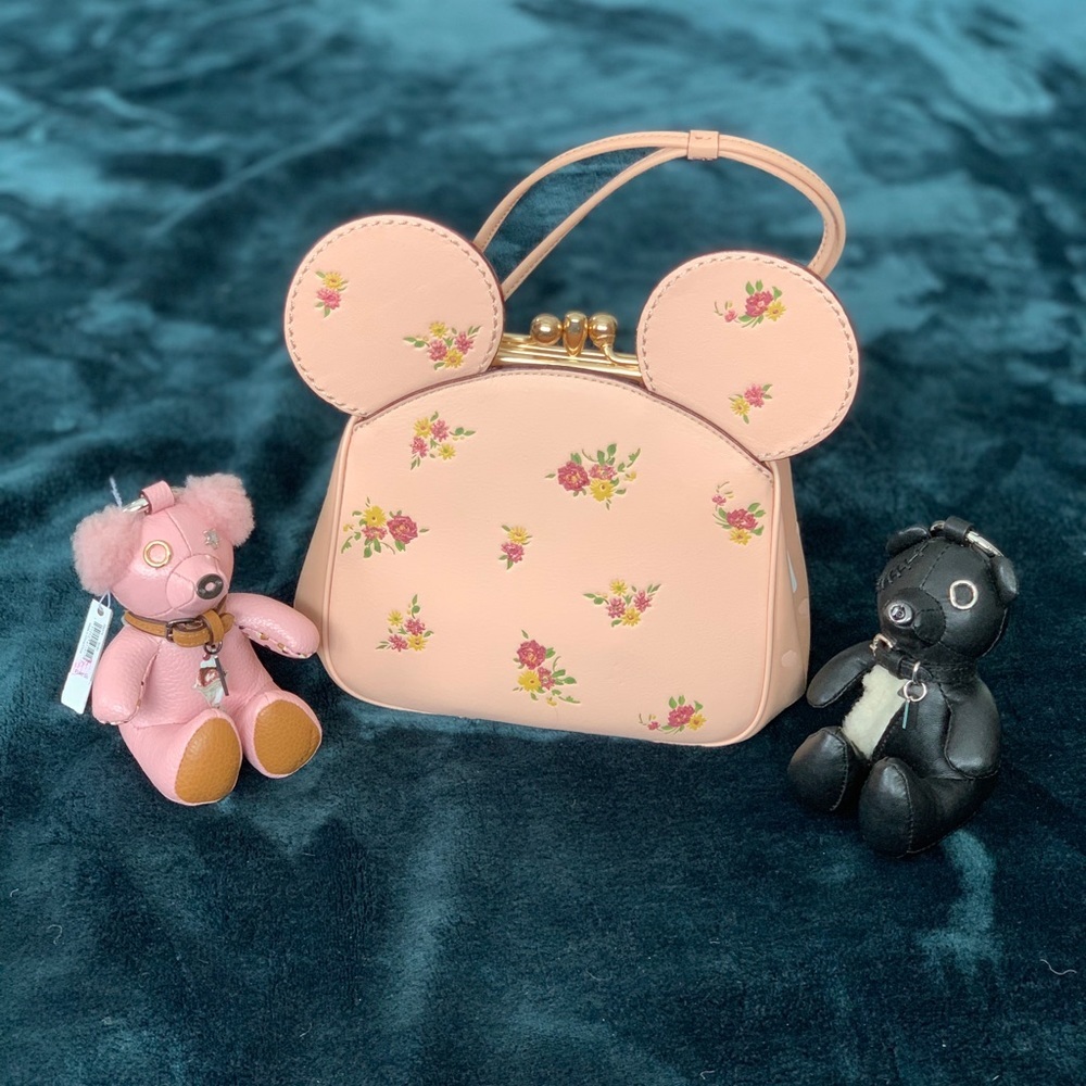 NWT Coach Minnie Mouse Pink Leather Kisslock Bag - Picture 2 of 8